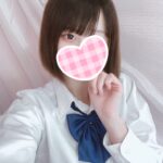 体験入店の超ロリ美少女の制服姿を公開!!【柏派遣型リフレ】