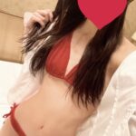 はじめまして!あられです🤍 ̖́-