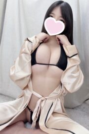りこ ”上がり立て18歳” 《新人》