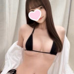 この丸み、この存在感🔥なぎさちゃんの👙美バストが圧巻‼️